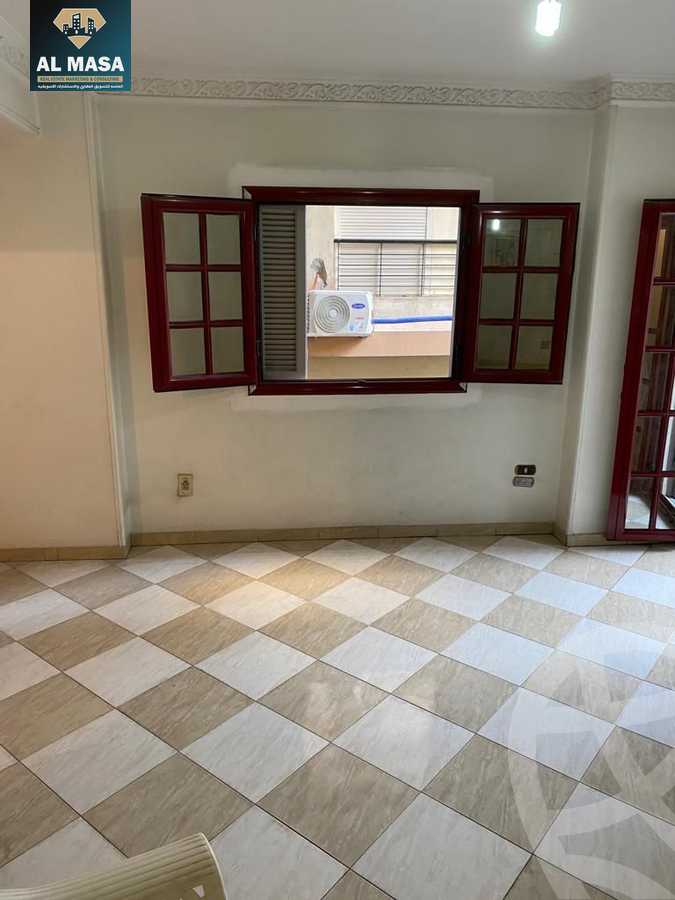 https://aqarmap.com.eg/ar/listing/4351931-for-sale-cairo-shoubra-lkhlfwy-dolenat-st