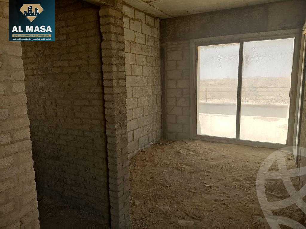 https://aqarmap.com.eg/en/listing/4533566-for-sale-cairo-new-cairo-compounds-golden-heights-1