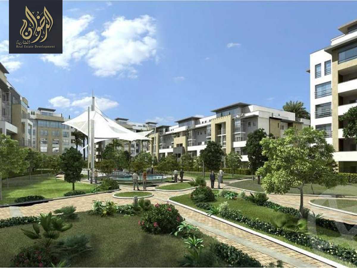 https://aqarmap.com.eg/en/listing/6230478-for-sale-cairo-new-cairo-compounds-hyde-park