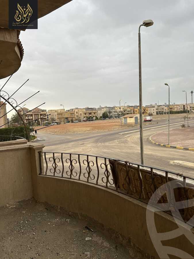 https://aqarmap.com.eg/ar/listing/5627290-for-sale-cairo-el-sheikh-zayed-city-el-hay-eltaseaa-area-2