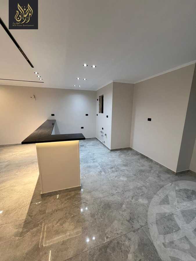 https://aqarmap.com.eg/en/listing/5647191-for-sale-cairo-new-cairo-compounds-mwrd-fq-llttwyr