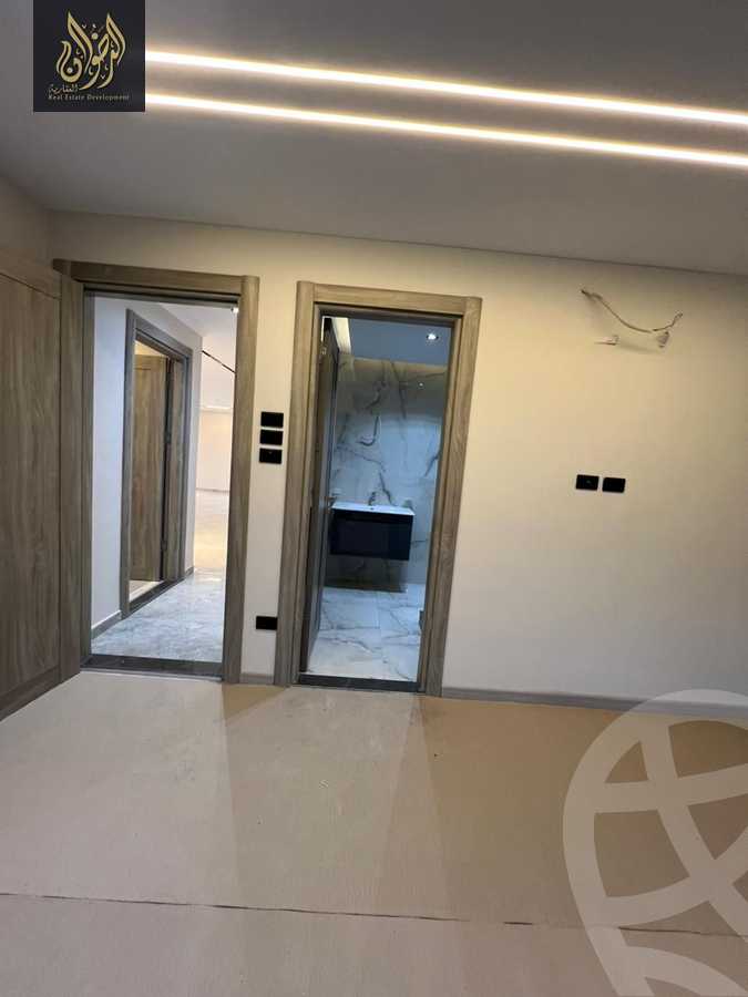 https://aqarmap.com.eg/en/listing/5647191-for-sale-cairo-new-cairo-compounds-mwrd-fq-llttwyr
