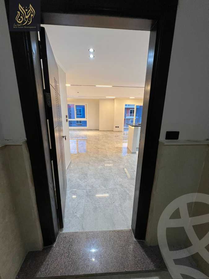 https://aqarmap.com.eg/en/listing/5647191-for-sale-cairo-new-cairo-compounds-mwrd-fq-llttwyr
