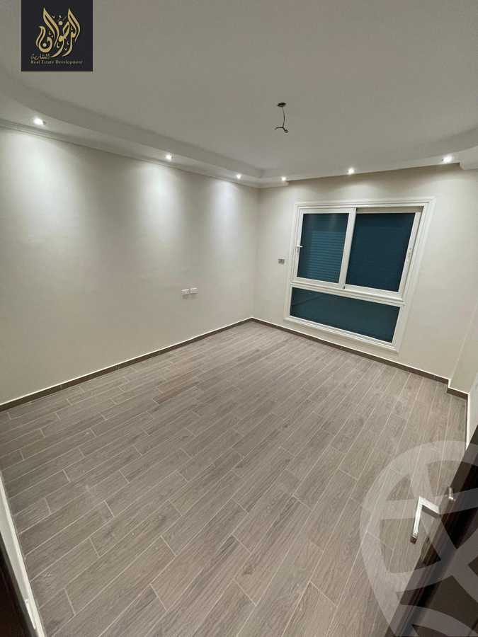 https://aqarmap.com.eg/en/listing/5731049-for-sale-cairo-new-cairo-compounds-mwrd-fq-llttwyr