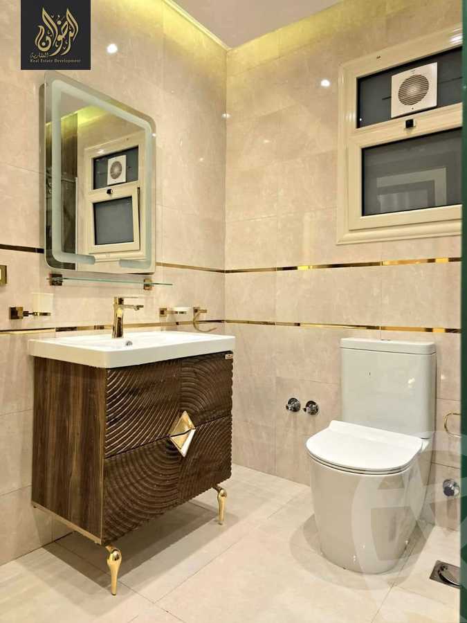 https://aqarmap.com.eg/en/listing/5784960-for-sale-cairo-new-administrative-capital-r3