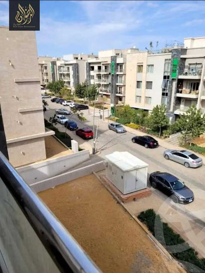 https://aqarmap.com.eg/ar/listing/5919769-for-sale-cairo-new-cairo-compounds-moon-valley