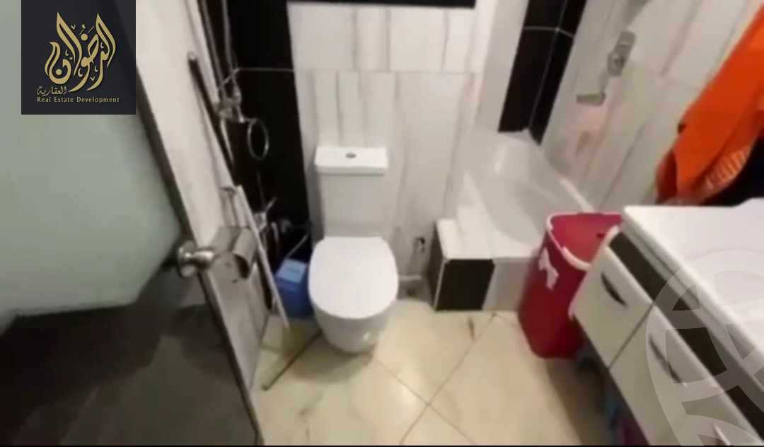 https://aqarmap.com.eg/ar/listing/5970054-for-sale-cairo-el-maadi-sarayat-el-maadi-street-10