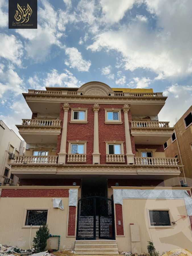 https://aqarmap.com.eg/en/listing/6093230-for-sale-cairo-new-cairo-compounds-kmbwnd-ldf-lwtny