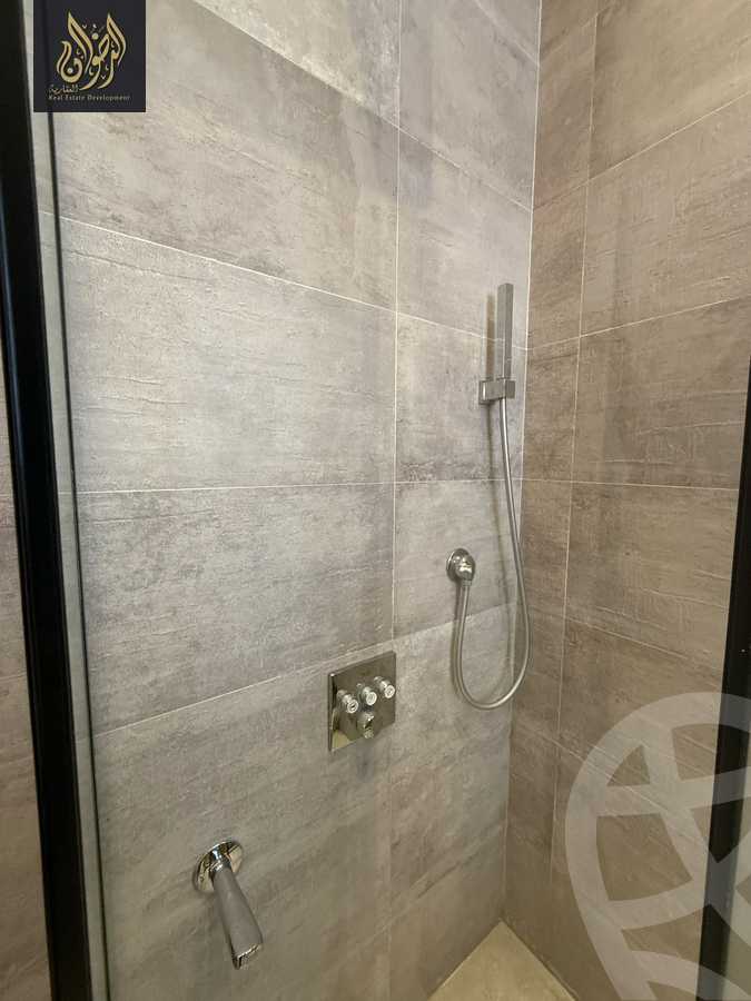 https://aqarmap.com.eg/ar/listing/6107987-for-sale-cairo-new-cairo-compounds-blm-hylz-nyw-kyrw