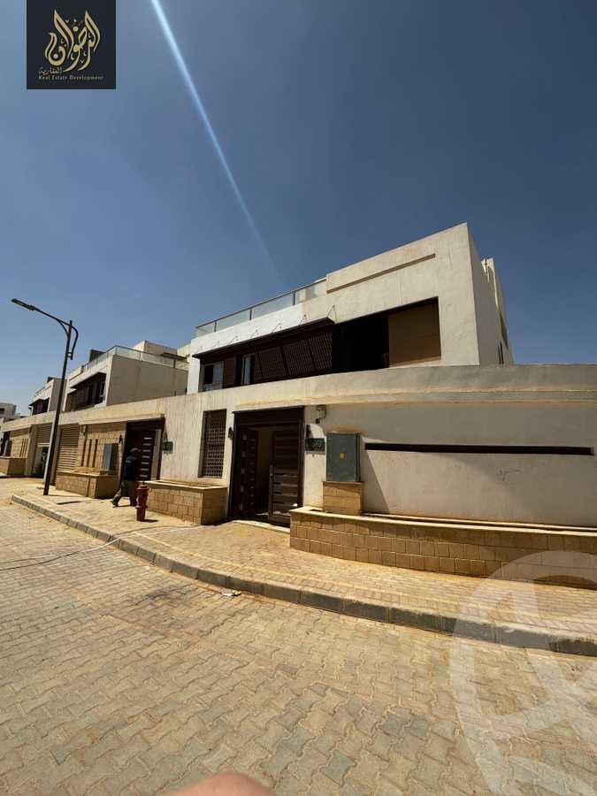 https://aqarmap.com.eg/ar/listing/6135150-for-sale-cairo-6th-of-october-compounds-upville