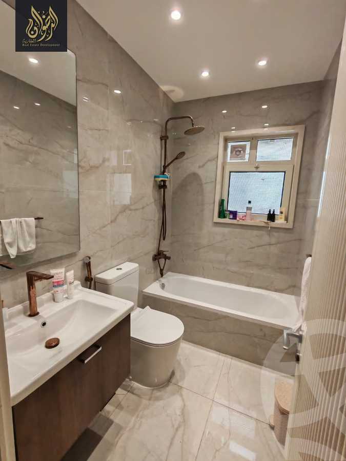 https://aqarmap.com.eg/ar/listing/6208642-for-sale-cairo-new-cairo-compounds-kmbwnd-lnyb-l-m