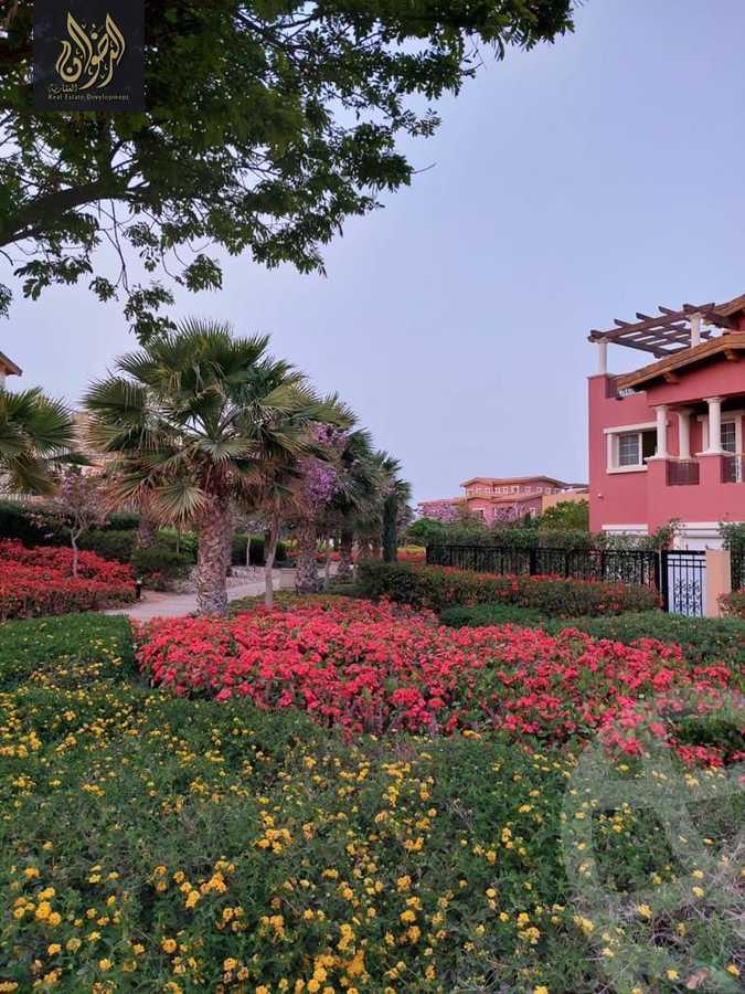 https://aqarmap.com.eg/ar/listing/6230314-for-sale-cairo-new-cairo-compounds-hyde-park-greens-hyde-park-compound