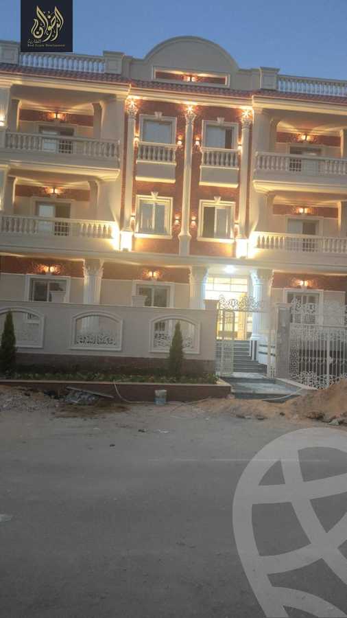 https://aqarmap.com.eg/en/listing/6533401-for-sale-cairo-new-cairo-ganob-el-akadamiya-south-academy-b-doctor-hussein-moanes-st