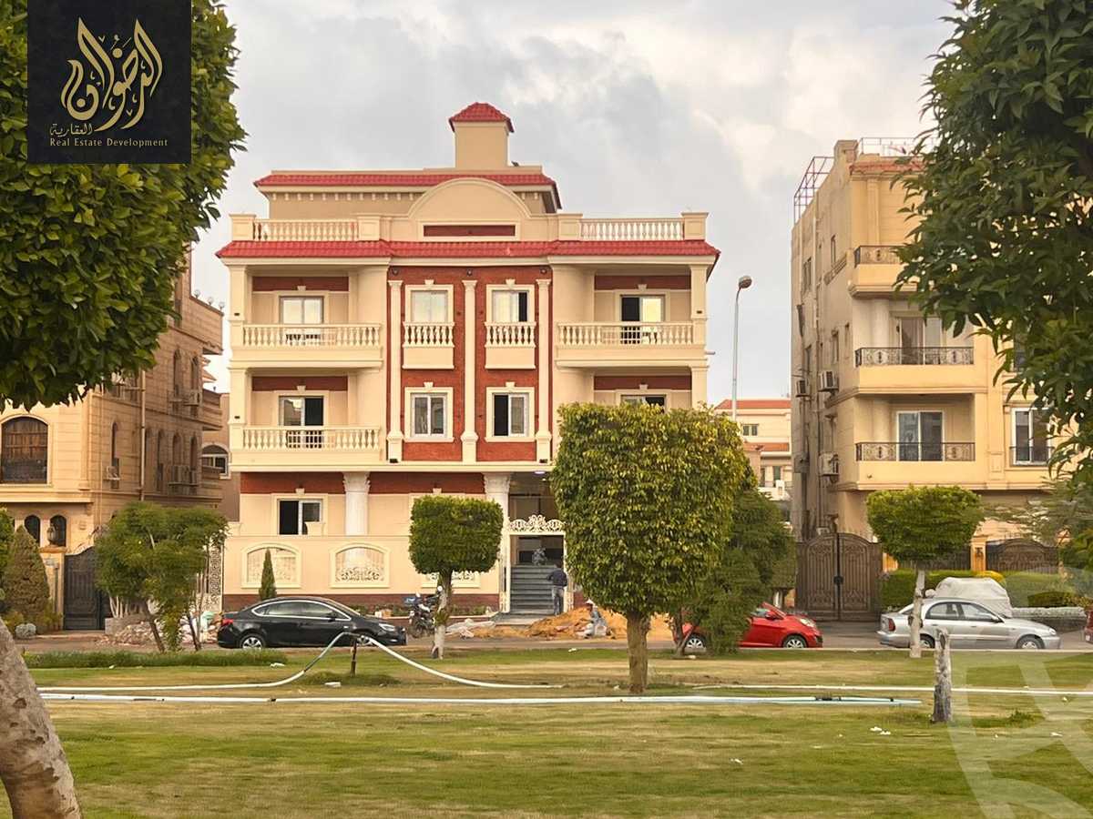 https://aqarmap.com.eg/en/listing/6533401-for-sale-cairo-new-cairo-ganob-el-akadamiya-south-academy-b-doctor-hussein-moanes-st