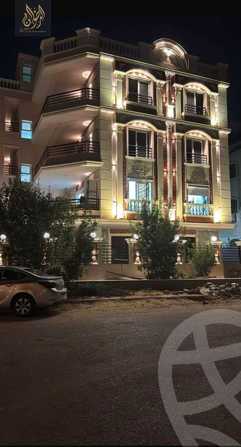 https://aqarmap.com.eg/ar/listing/6591508-for-sale-cairo-new-cairo-ganob-el-akadamiya-south-academy-h-mohamed-hussein-mahmoud-st