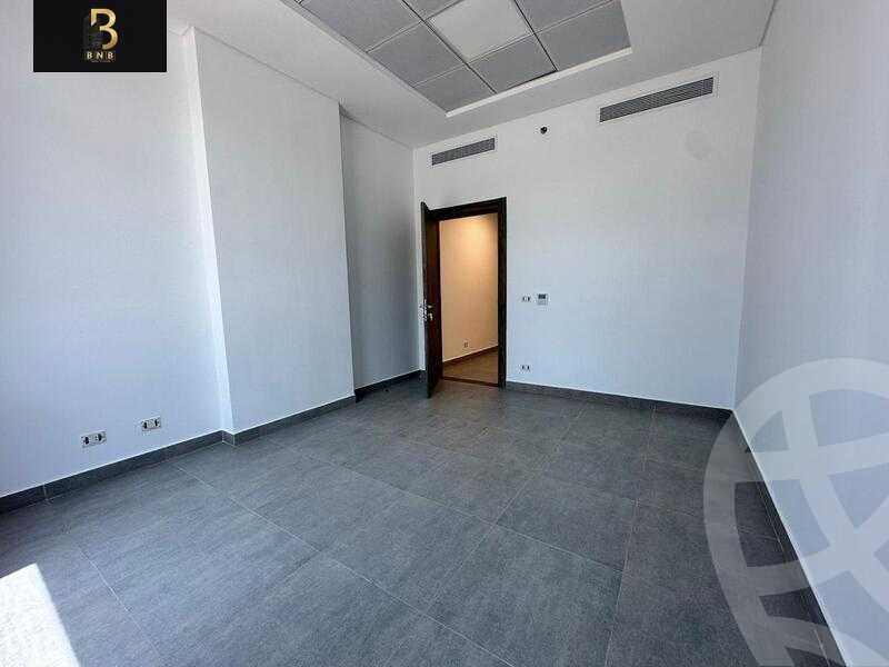 https://aqarmap.com.eg/en/listing/5294415-for-rent-cairo-new-cairo-compounds-mivida-mivida-business-park-emaar