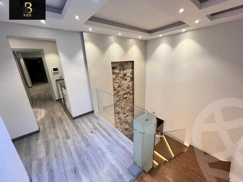 https://aqarmap.com.eg/ar/listing/5333572-for-rent-cairo-new-cairo-compounds-lake-view