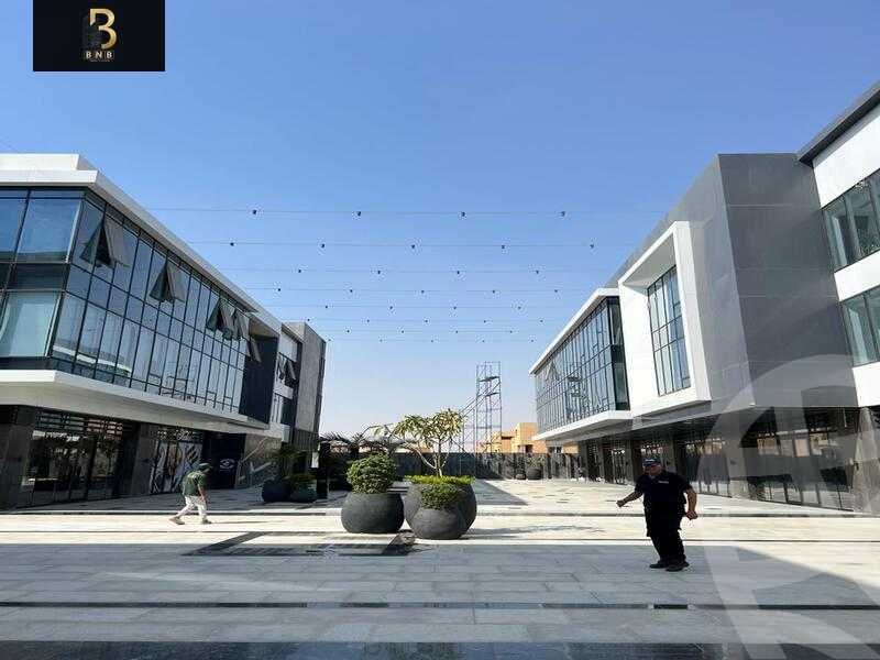 https://aqarmap.com.eg/en/listing/5336472-for-rent-cairo-new-cairo-compounds-jwr-kwmyrshyl-kwmblks-makeplace