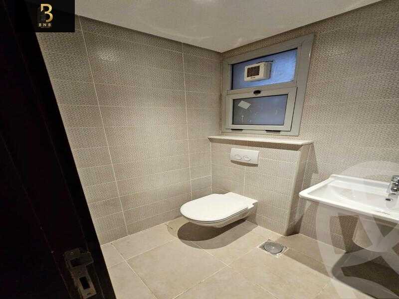 https://aqarmap.com.eg/en/listing/5336841-for-rent-cairo-new-cairo-compounds-mivida-mivida-business-park-emaar
