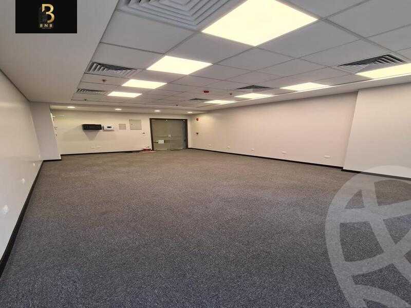 https://aqarmap.com.eg/ar/listing/5394260-for-rent-cairo-new-cairo-compounds-hyde-park-centre-ville-hyde-park