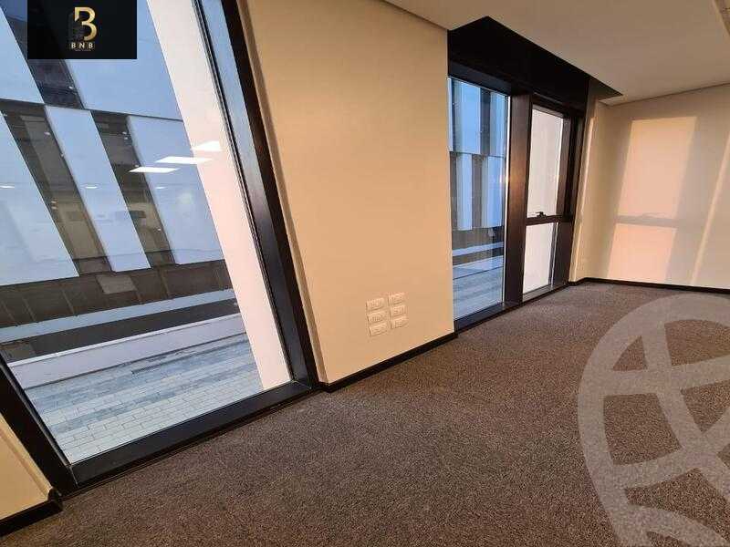 https://aqarmap.com.eg/ar/listing/5394260-for-rent-cairo-new-cairo-compounds-hyde-park-centre-ville-hyde-park