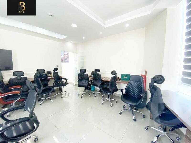 https://aqarmap.com.eg/ar/listing/5428873-for-rent-cairo-new-cairo-90th-street
