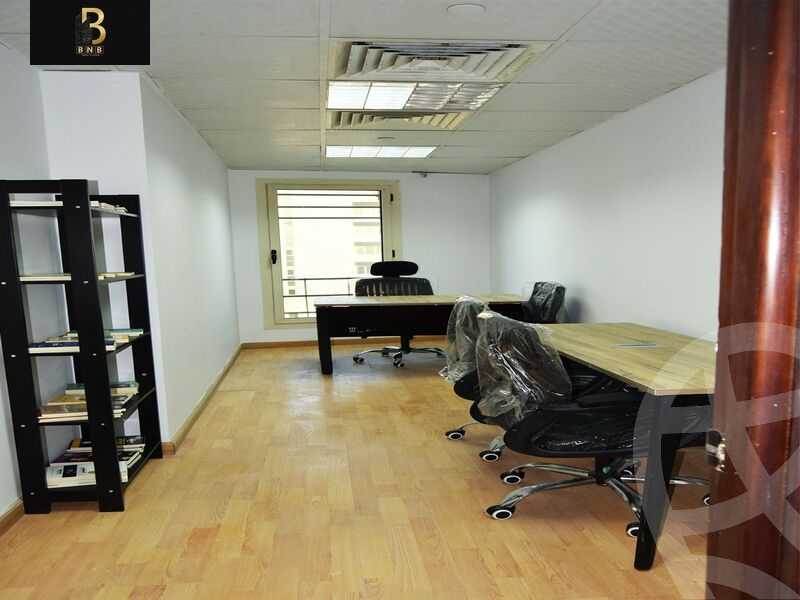 https://aqarmap.com.eg/ar/listing/5428909-for-rent-cairo-new-cairo-90th-street-northern-90th-street
