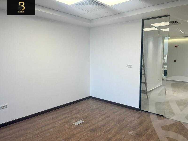 https://aqarmap.com.eg/en/listing/5428942-for-rent-cairo-new-cairo-compounds-hyde-park-centre-ville-hyde-park