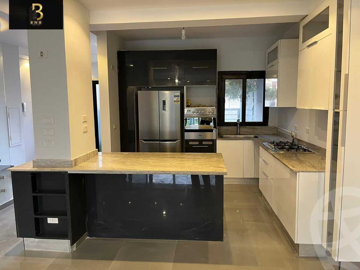 https://aqarmap.com.eg/ar/listing/5435886-for-rent-cairo-new-cairo-compounds-hyde-park-centre-ville-hyde-park