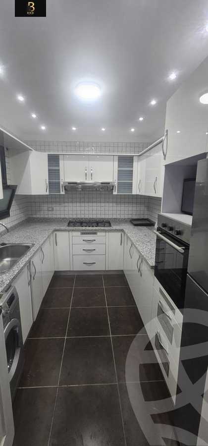 https://aqarmap.com.eg/en/listing/5469532-for-rent-cairo-new-cairo-compounds-villette-kmbwnd-sky-kwndwz-swdyk-villette