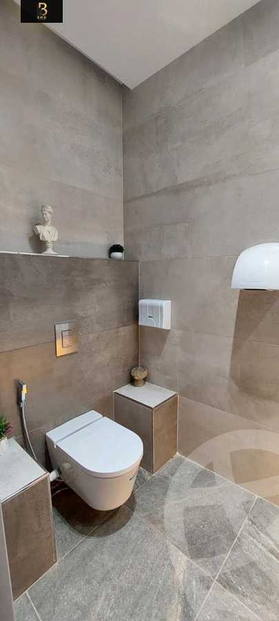 https://aqarmap.com.eg/en/listing/5574664-for-rent-cairo-new-cairo-compounds-mivida-mivida-business-park-emaar