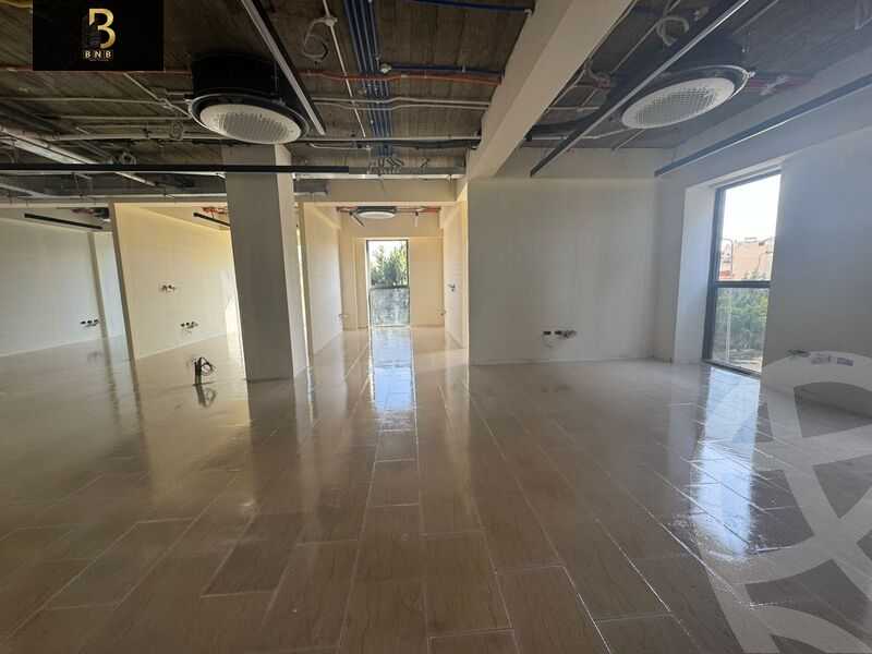 https://aqarmap.com.eg/ar/listing/5689474-for-rent-cairo-new-cairo-90th-street-south-teseen-st