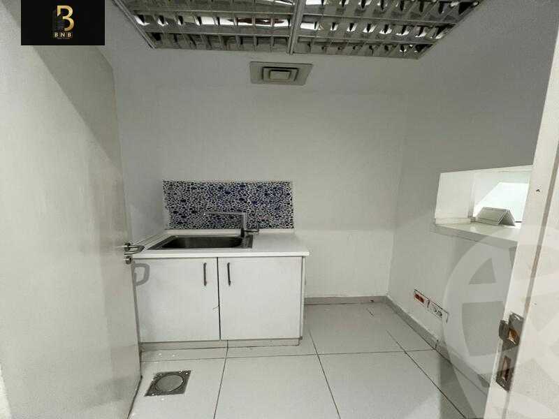 https://aqarmap.com.eg/en/listing/5729082-for-rent-cairo-new-cairo-90th-street-south-teseen-st