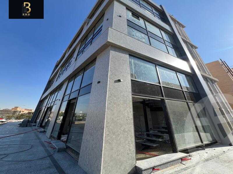 https://aqarmap.com.eg/ar/listing/5731338-for-rent-cairo-new-cairo-90th-street-northern-90th-street