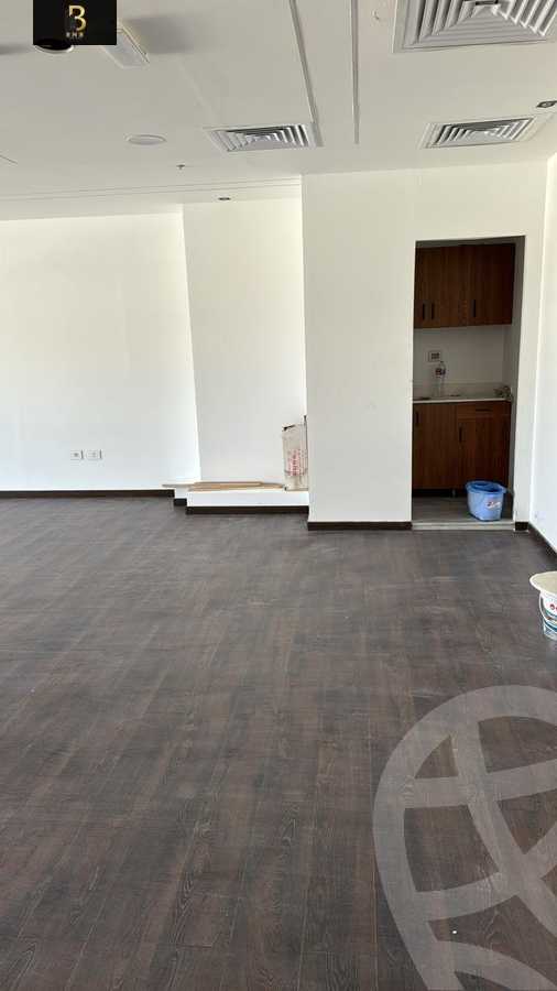 https://aqarmap.com.eg/ar/listing/5751168-for-rent-cairo-new-cairo-compounds-mivida-mivida-business-park-emaar