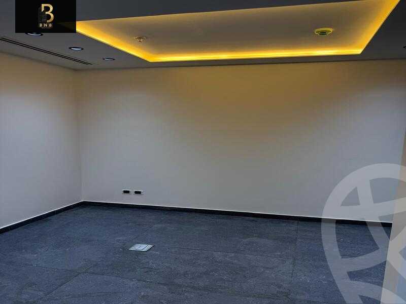 https://aqarmap.com.eg/en/listing/5774888-for-rent-cairo-new-cairo-compounds-hyde-park-centre-ville-hyde-park