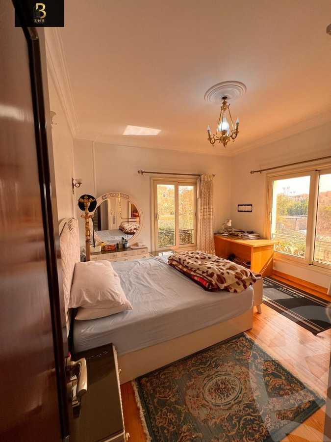 https://aqarmap.com.eg/en/listing/5775232-for-rent-cairo-new-cairo-compounds-les-rois