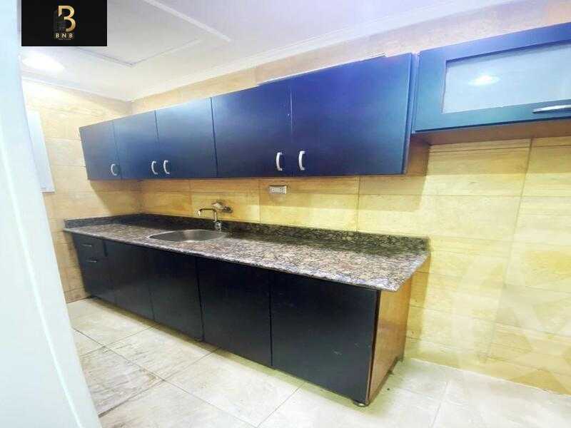 https://aqarmap.com.eg/en/listing/5776351-for-rent-cairo-new-cairo-compounds-wn-nynty-mwl-lndmrk-sbwr