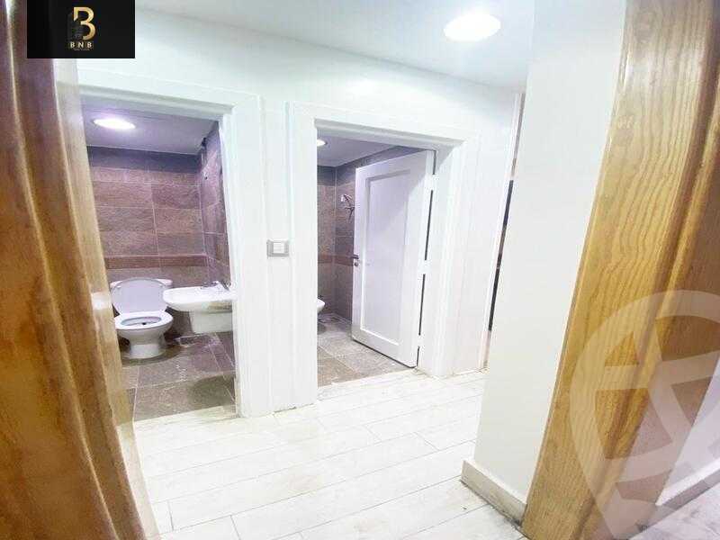 https://aqarmap.com.eg/en/listing/5776351-for-rent-cairo-new-cairo-compounds-wn-nynty-mwl-lndmrk-sbwr