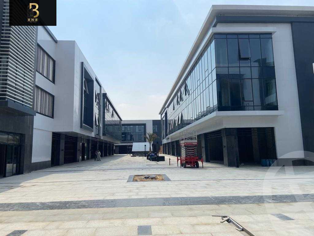 https://aqarmap.com.eg/en/listing/5777146-for-rent-cairo-new-cairo-compounds-jwr-kwmyrshyl-kwmblks-makeplace