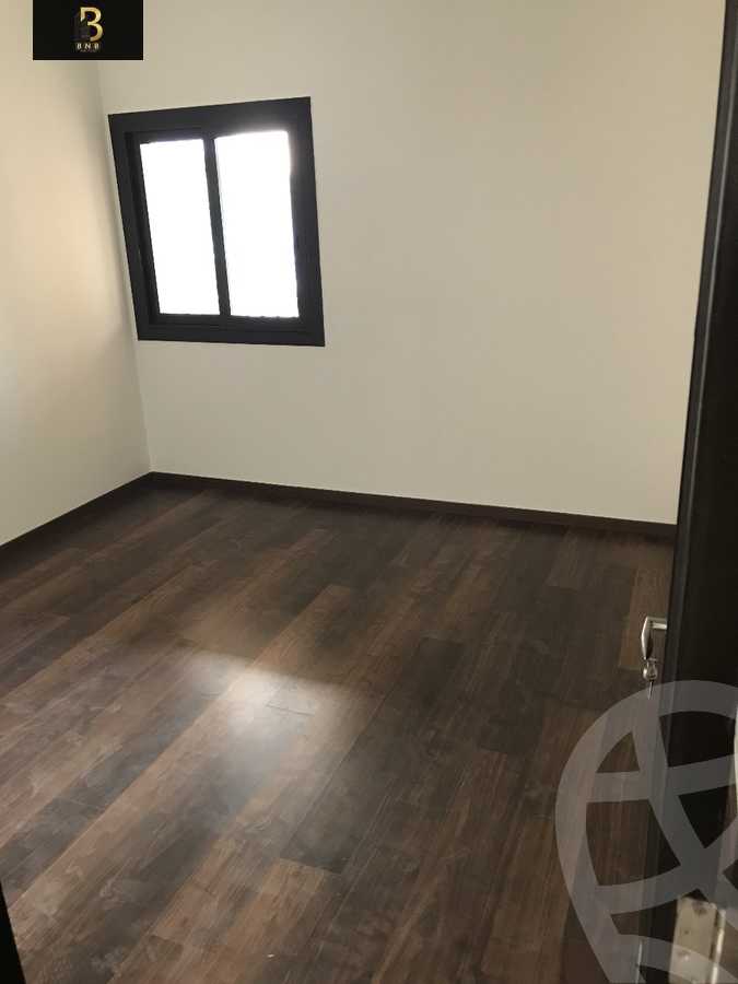 https://aqarmap.com.eg/ar/listing/5779558-for-rent-cairo-new-cairo-compounds-mivida-mivida-parcel