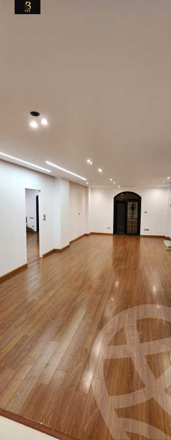 https://aqarmap.com.eg/ar/listing/5805917-for-rent-cairo-new-cairo-90th-street-northern-90th-street