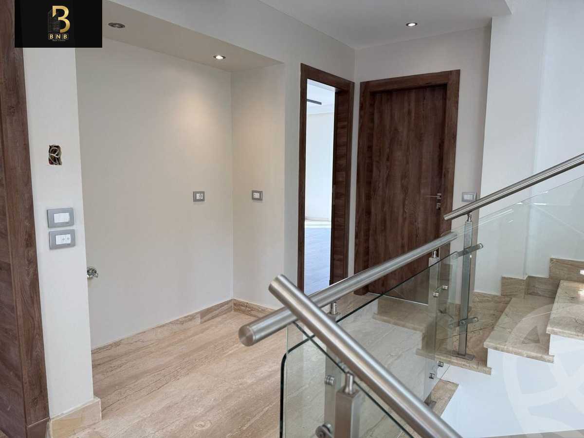 https://aqarmap.com.eg/ar/listing/5815299-for-rent-cairo-new-cairo-compounds-mivida-mivida-parcel
