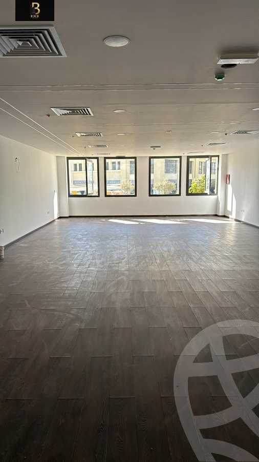 https://aqarmap.com.eg/en/listing/5819203-for-rent-cairo-new-cairo-compounds-mivida-mivida-business-park-emaar