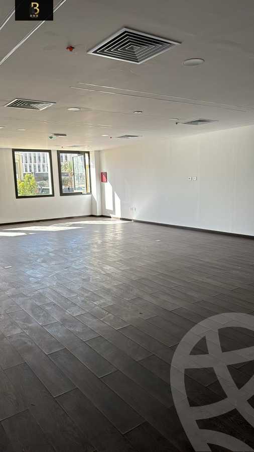 https://aqarmap.com.eg/en/listing/5819203-for-rent-cairo-new-cairo-compounds-mivida-mivida-business-park-emaar