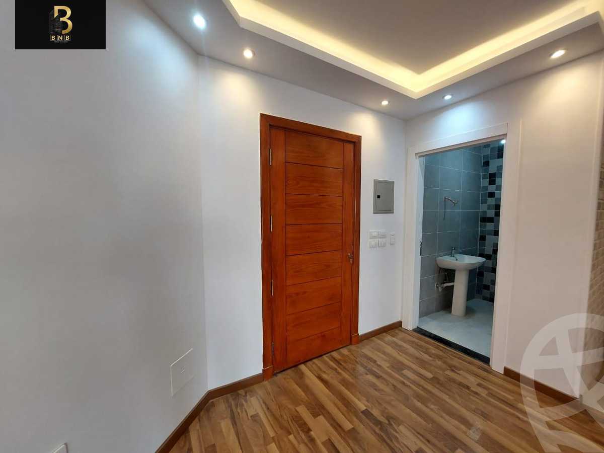 https://aqarmap.com.eg/en/listing/5861014-for-rent-cairo-new-cairo-compounds-hyde-park