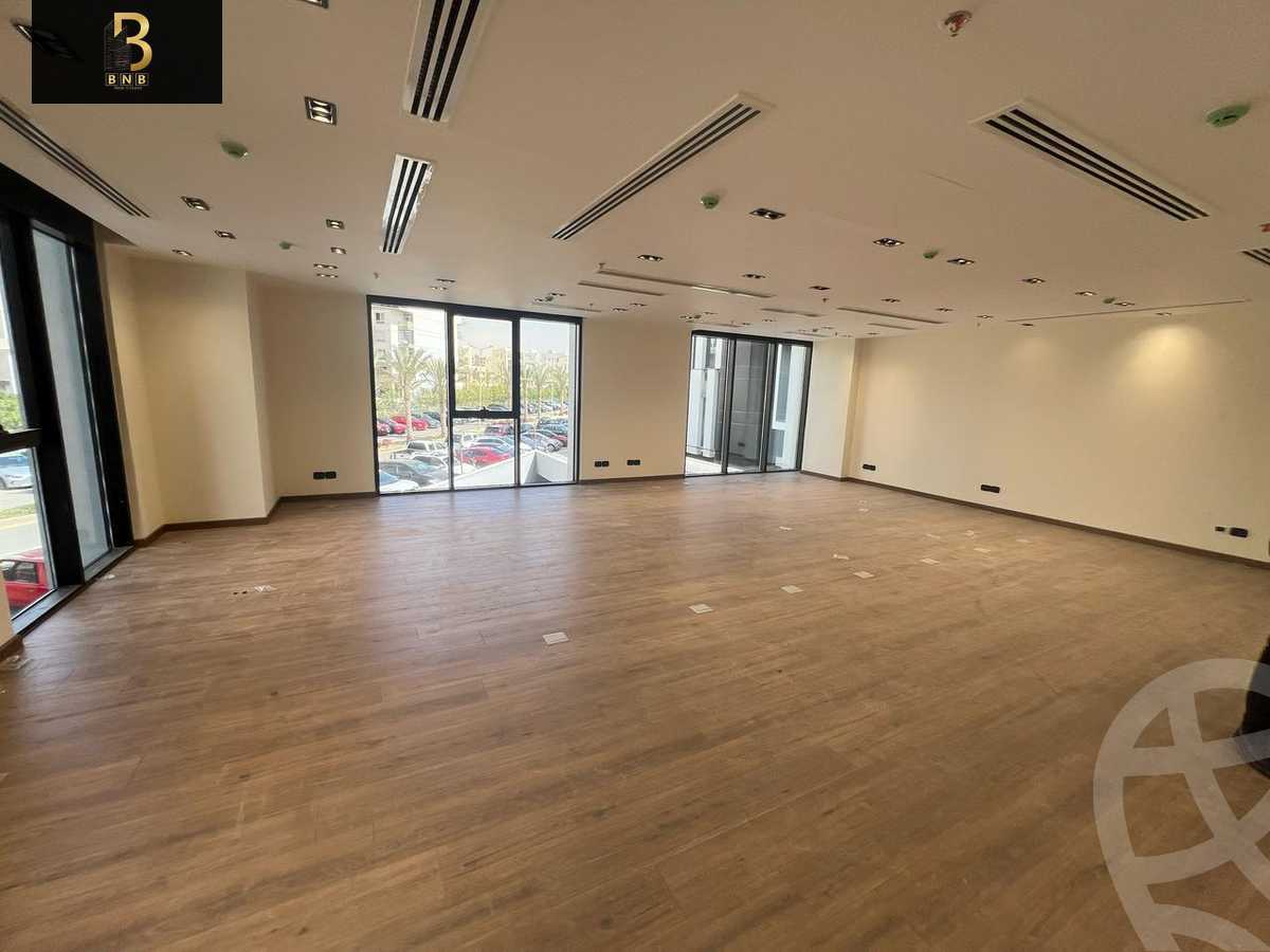 https://aqarmap.com.eg/en/listing/5868427-for-rent-cairo-new-cairo-compounds-hyde-park-business-district