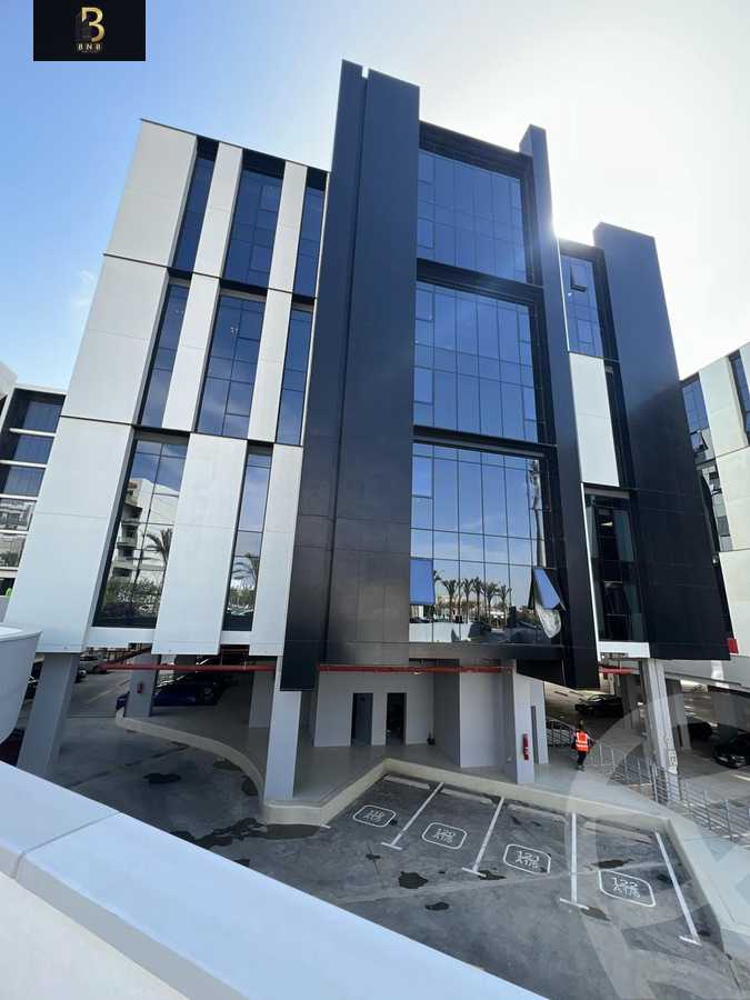 https://aqarmap.com.eg/en/listing/5868427-for-rent-cairo-new-cairo-compounds-hyde-park-business-district