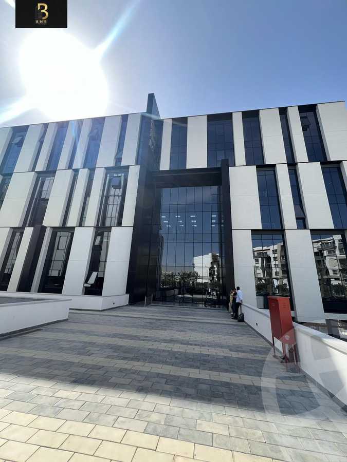 https://aqarmap.com.eg/en/listing/5868427-for-rent-cairo-new-cairo-compounds-hyde-park-business-district
