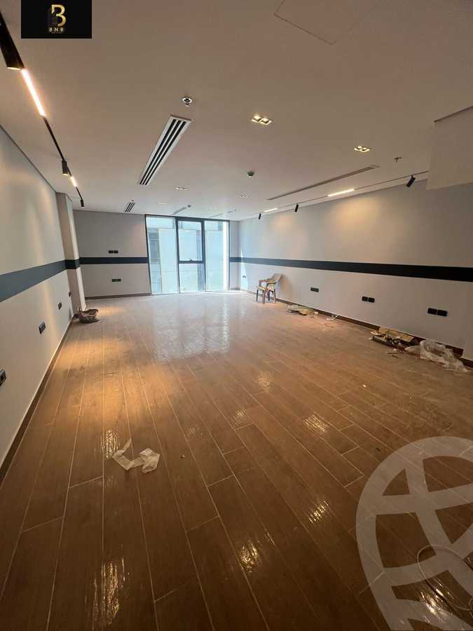 https://aqarmap.com.eg/en/listing/5868512-for-rent-cairo-new-cairo-compounds-hyde-park-business-district